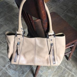 Leather bag